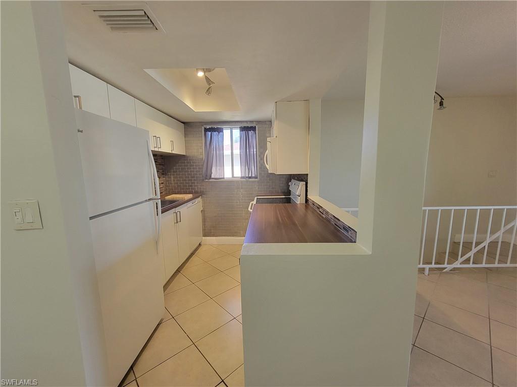 3284 Royal Canadian Trce 4 Property Photo 7
