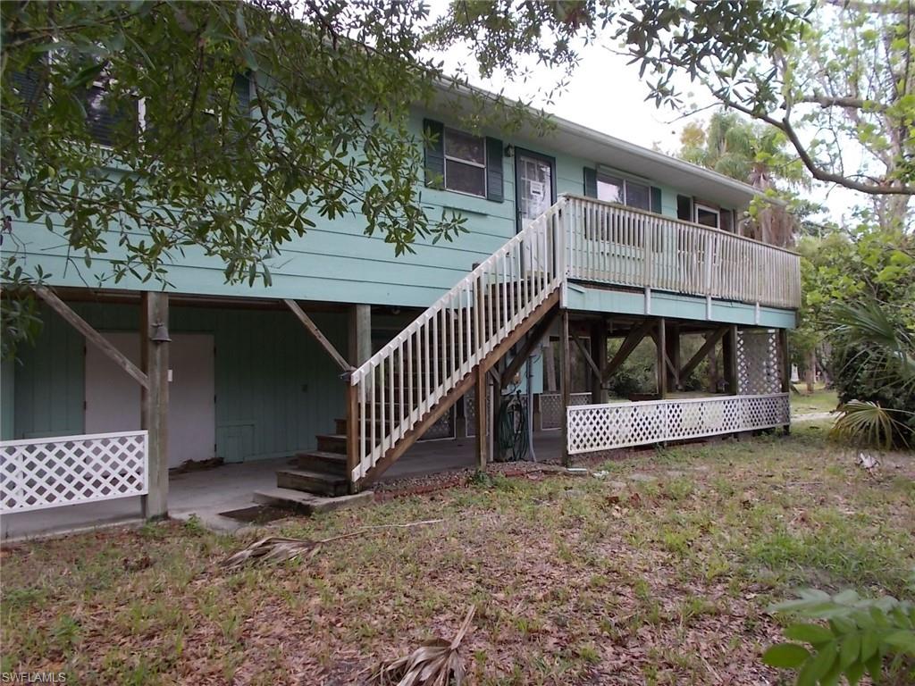 7076 Maida Ln Property Photo 3