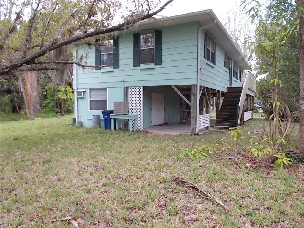 7076 Maida Ln Property Photo 4