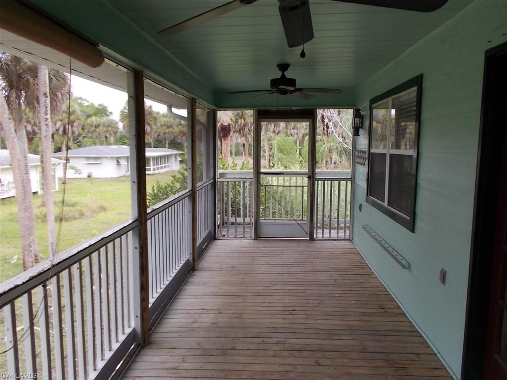 7076 Maida Ln Property Photo 12