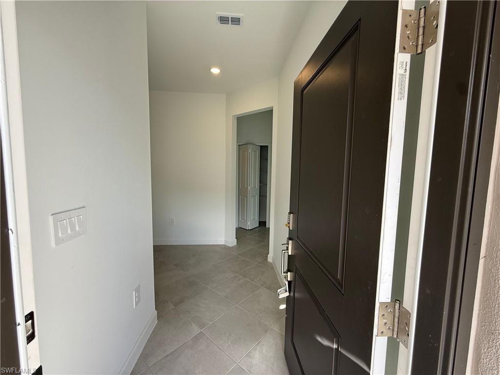 18822 Copperhead Ct N Property Photo 2