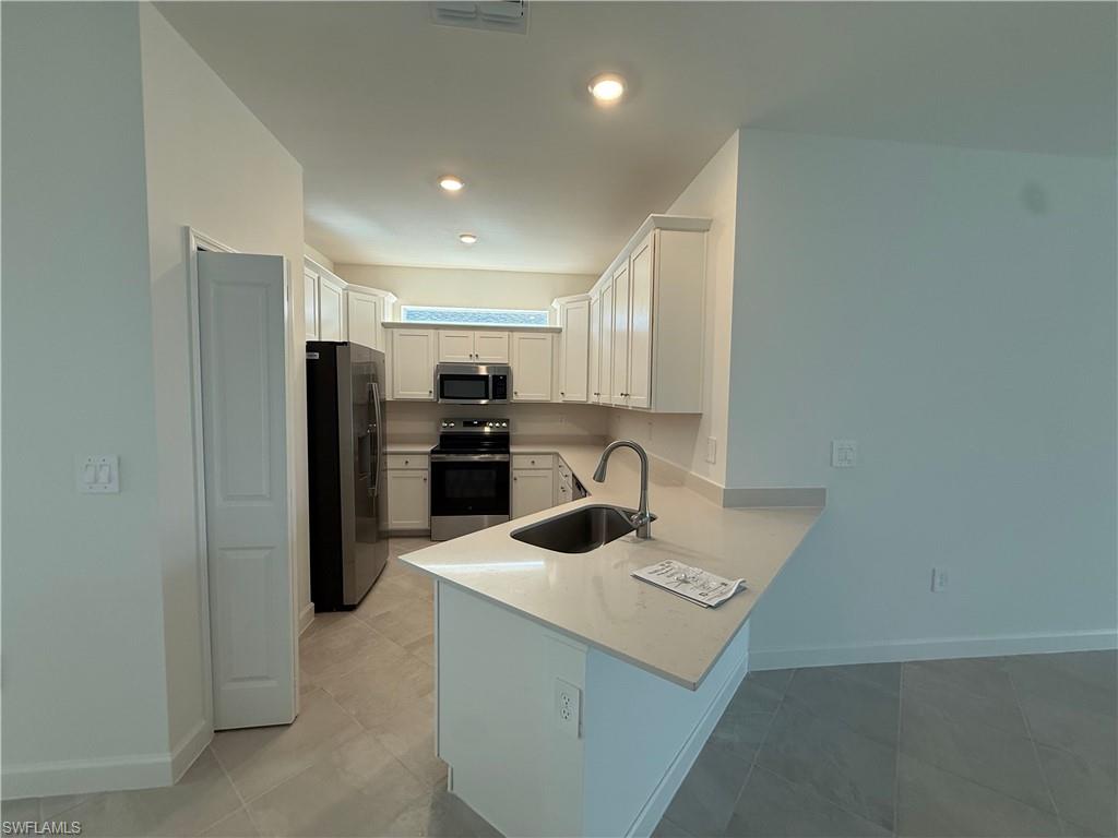 18822 Copperhead Ct N Property Photo 6