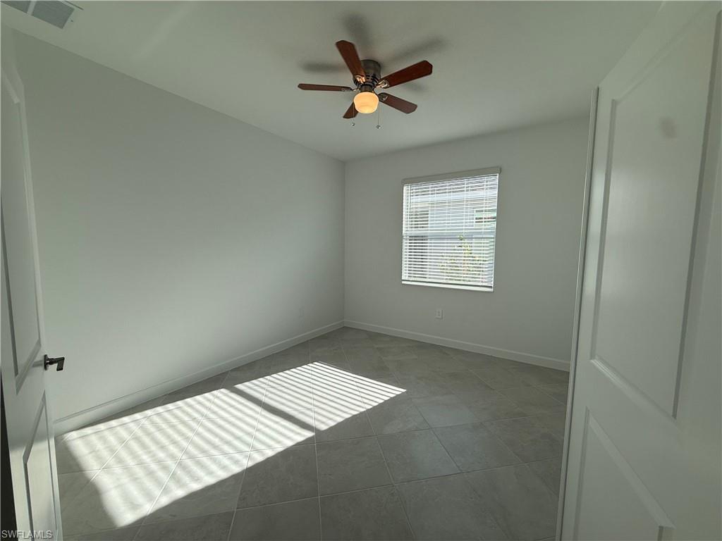 18822 Copperhead Ct N Property Photo 13
