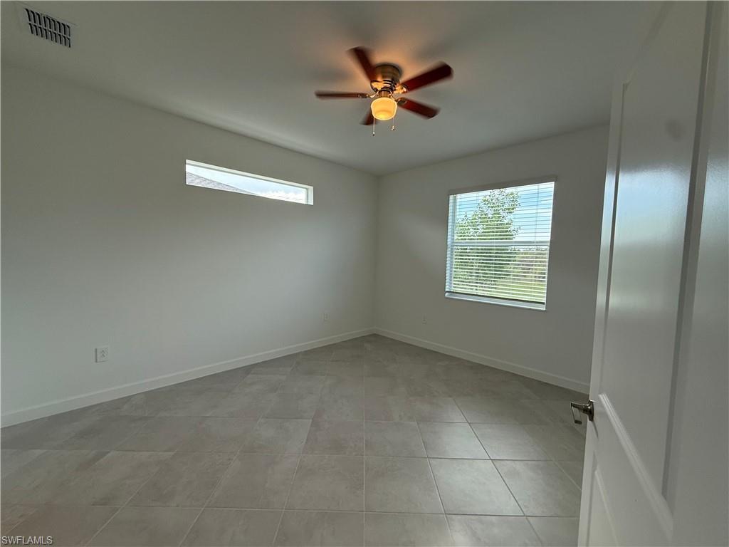 18822 Copperhead Ct N Property Photo 19
