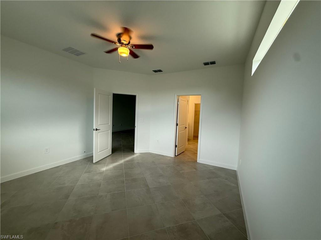 18822 Copperhead Ct N Property Photo 20