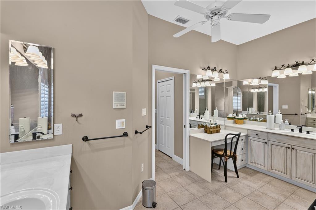 1416 Sw 49th Ter Property Photo 28
