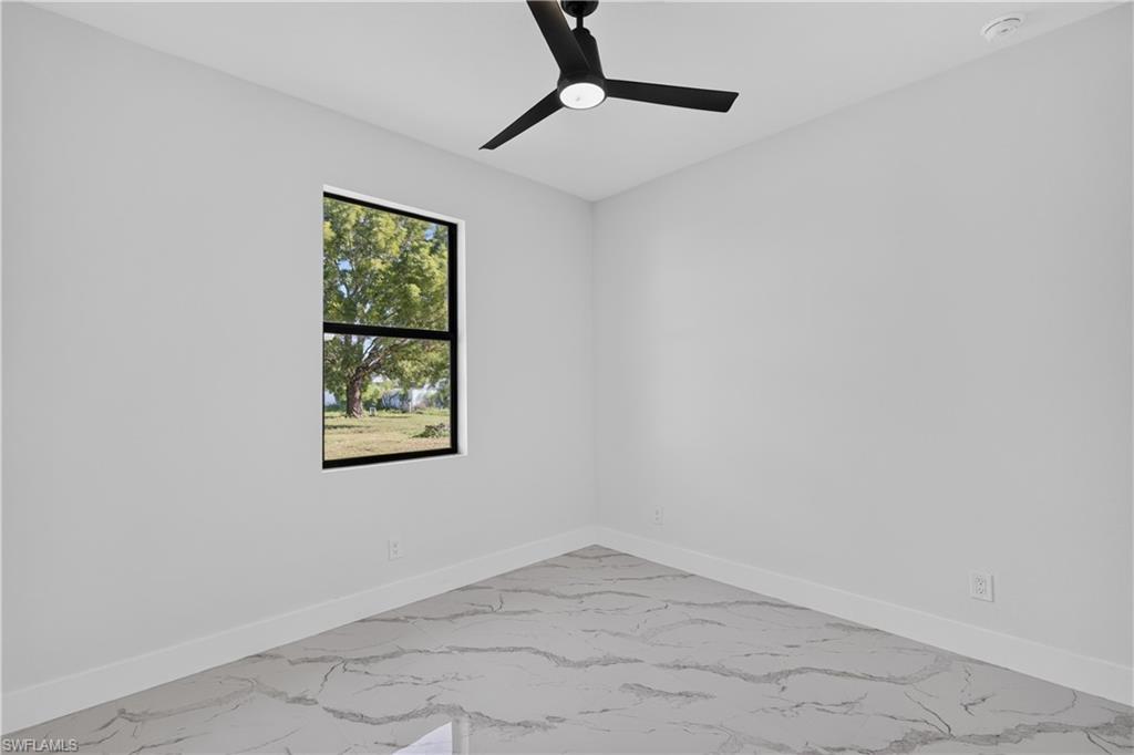 921 Chiquita Blvd N Property Photo 25