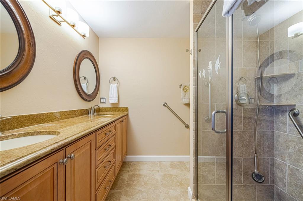 12642 Inverary Cir Property Photo 25