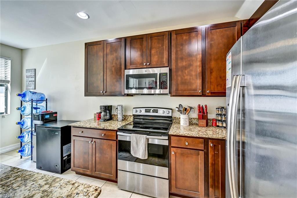 15831 Portofino Springs Blvd 103 Property Photo 18