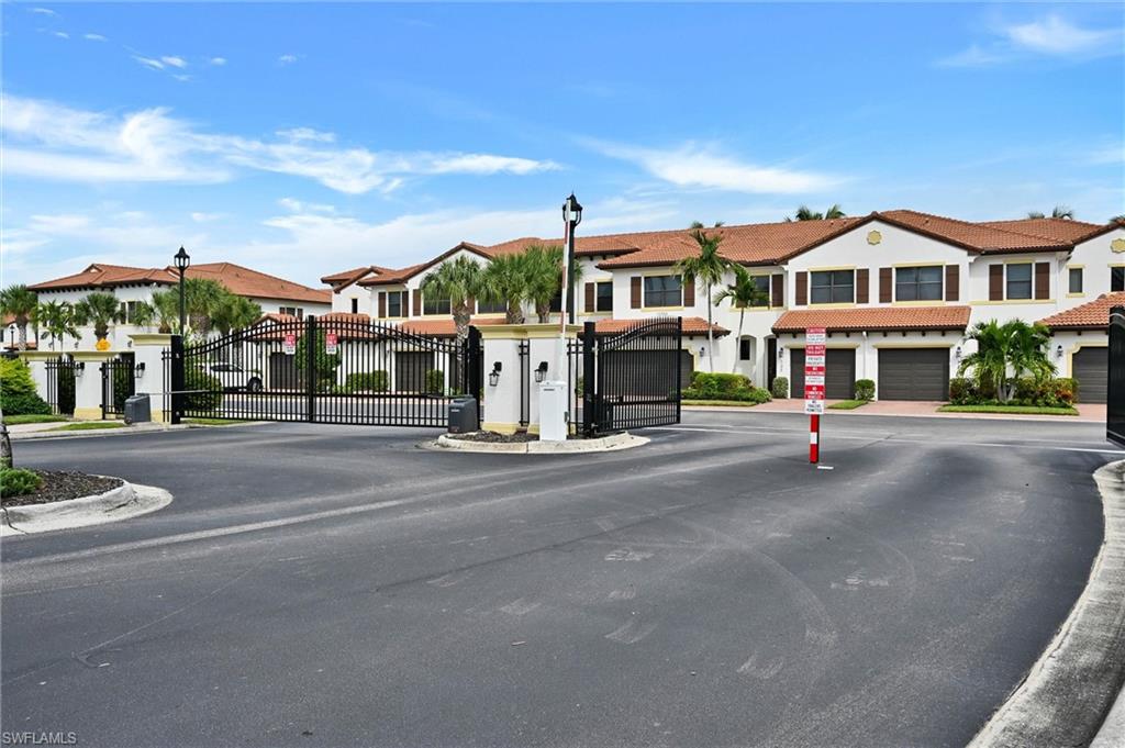 15831 Portofino Springs Blvd 103 Property Photo 46
