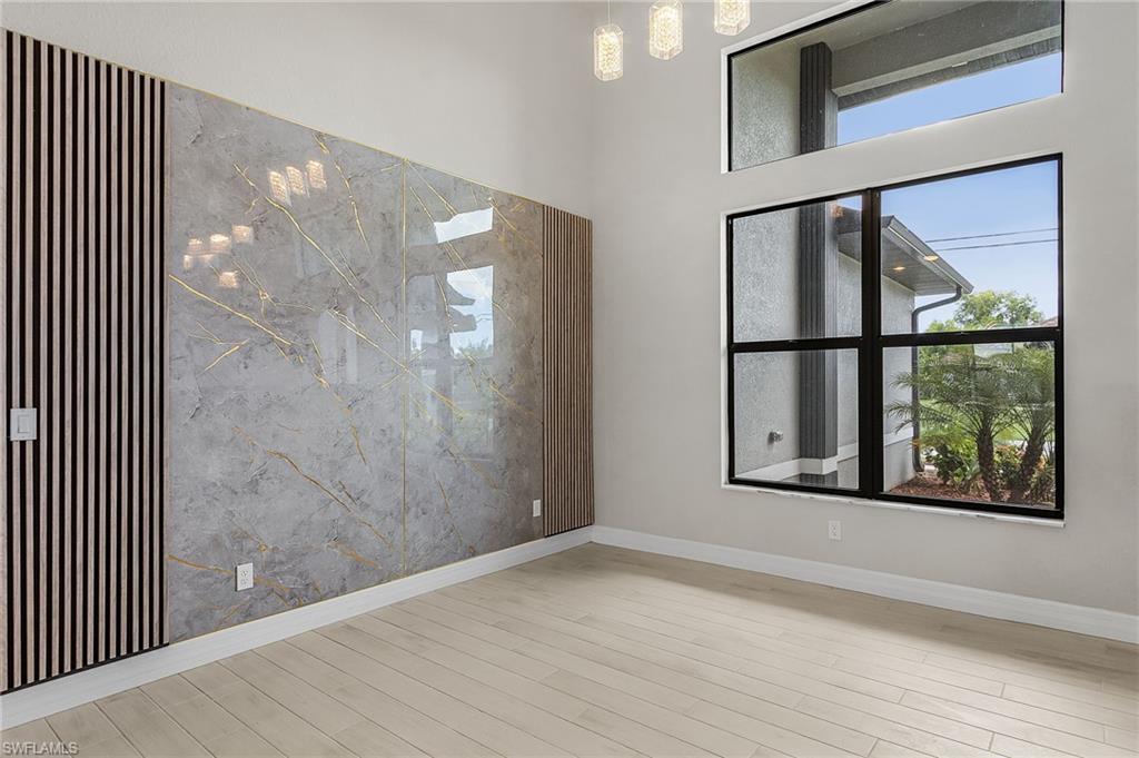 3605 Sw 17th Pl Property Photo 6