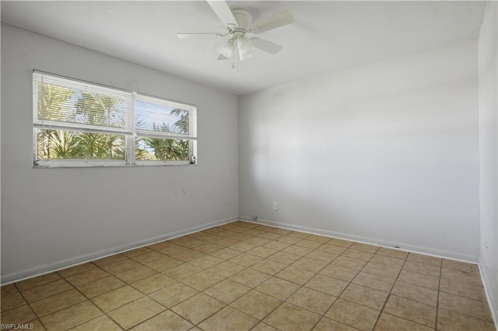 322 Ne 11th Pl Property Photo 8