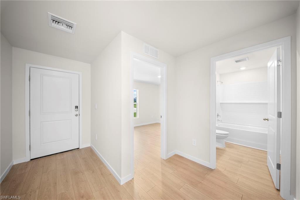 3030 Sw 15th Pl Property Photo 9