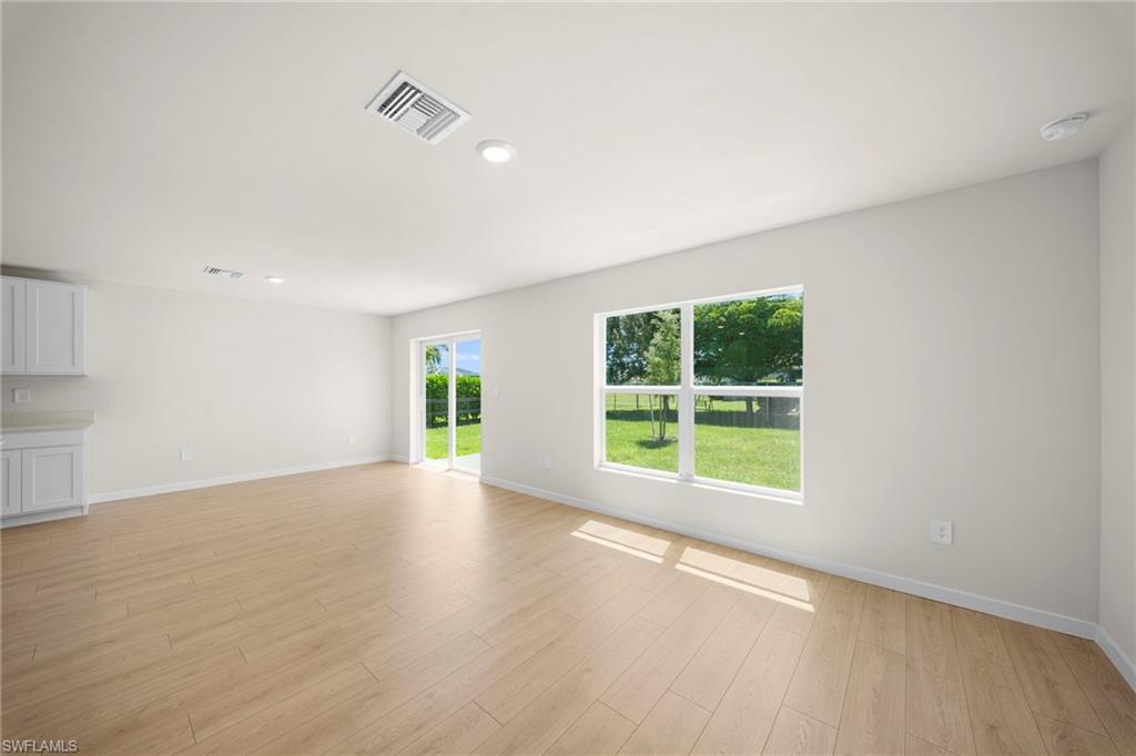 3030 Sw 15th Pl Property Photo 11