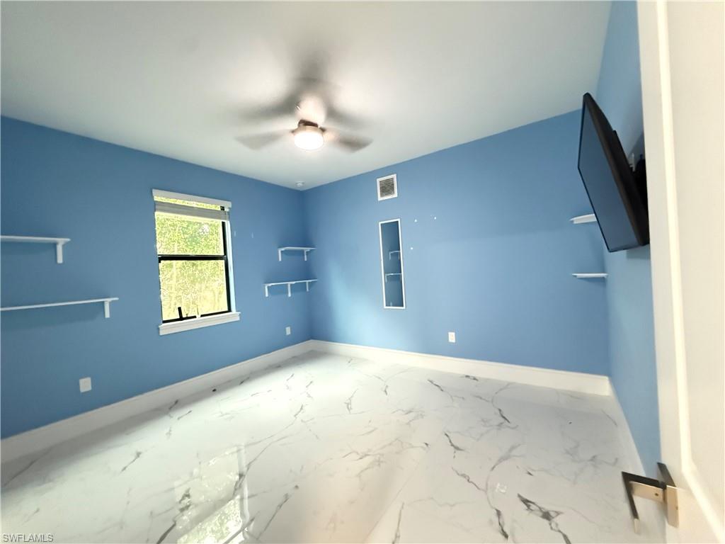 2501 Sw 23rd Pl Property Photo 23
