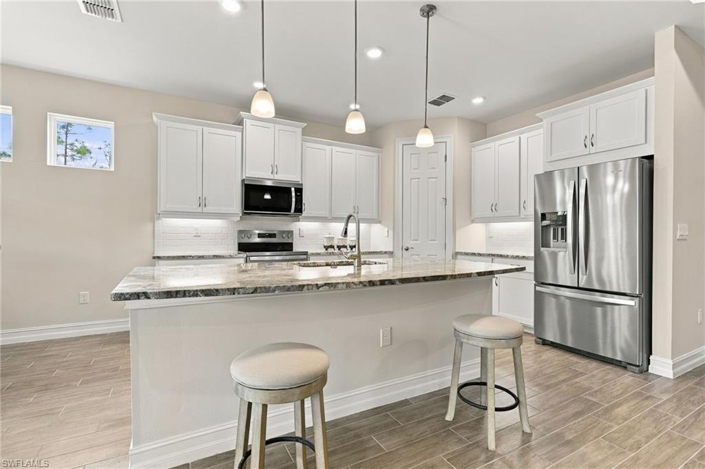 3691 Crosswater Dr Property Photo 3
