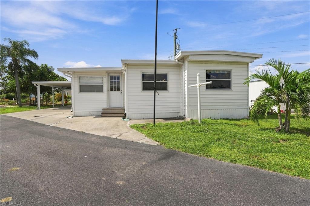 5558 Palm Beach Blvd 69 Property Photo 2
