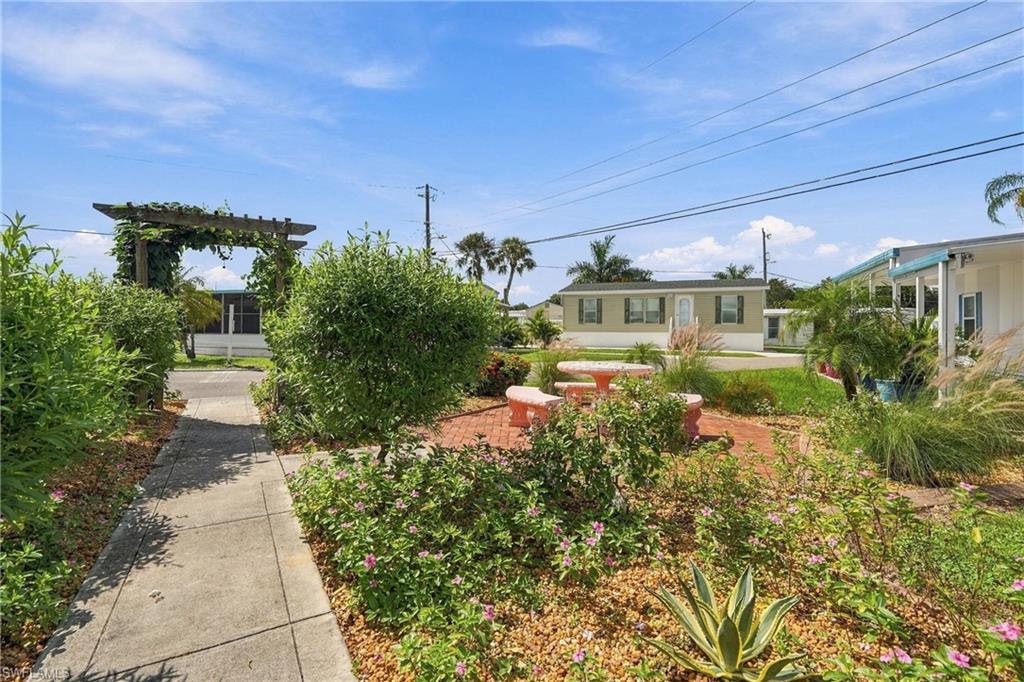 5558 Palm Beach Blvd 69 Property Photo 37