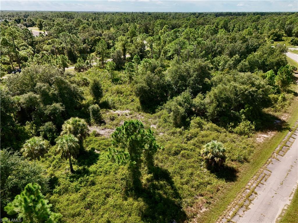 Winterville Cir Property Photo 4