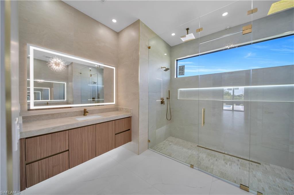2704 Tropicana Pkwy W Property Photo 10