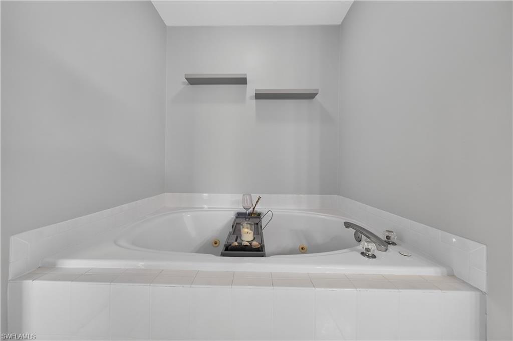 925 Sw 47th Ter 201 Property Photo 21