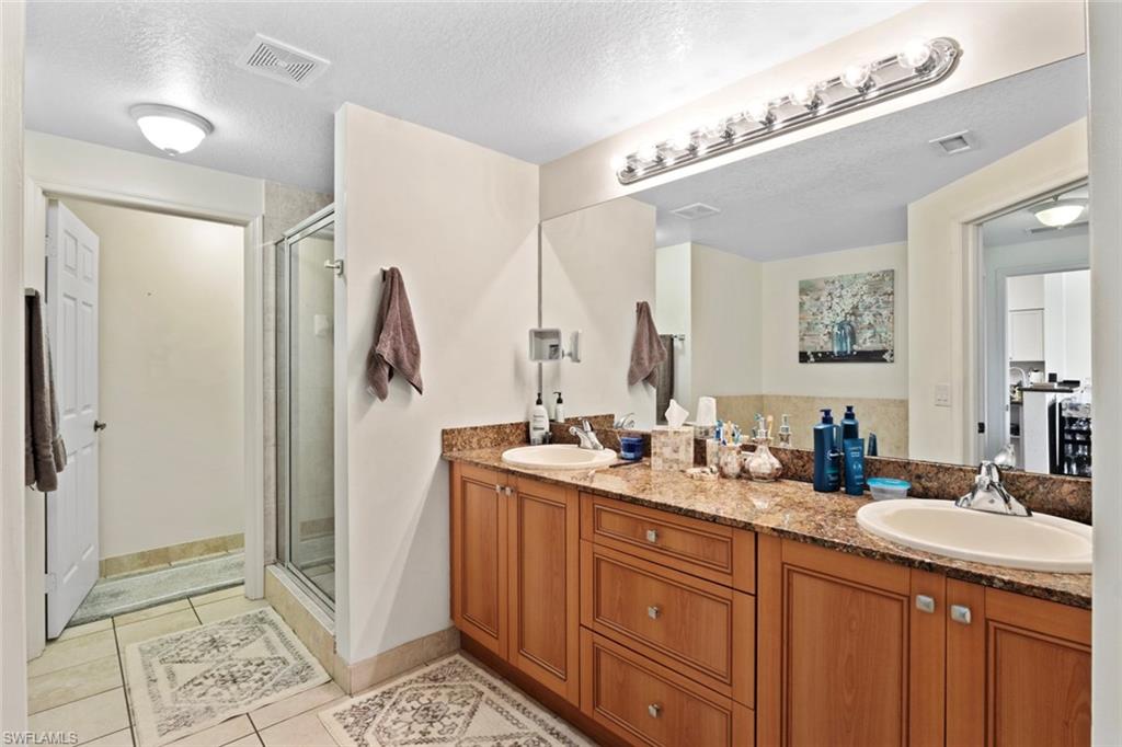 20230 Estero Gardens Cir 205 Property Photo 14