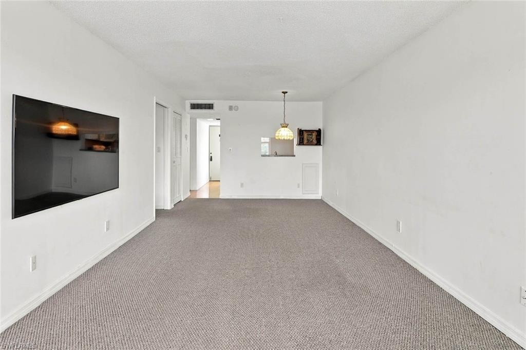 1580 Pine Valley Dr 405 Property Photo 13