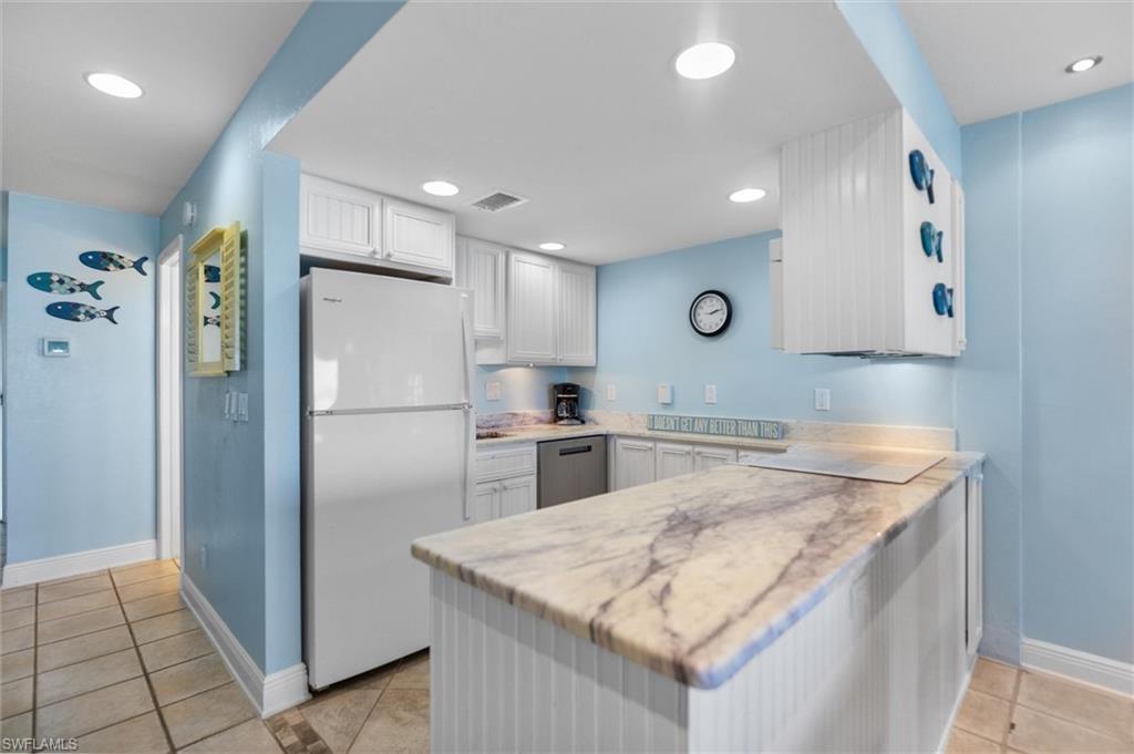 2030 Gulf Beach Villas Property Photo 6