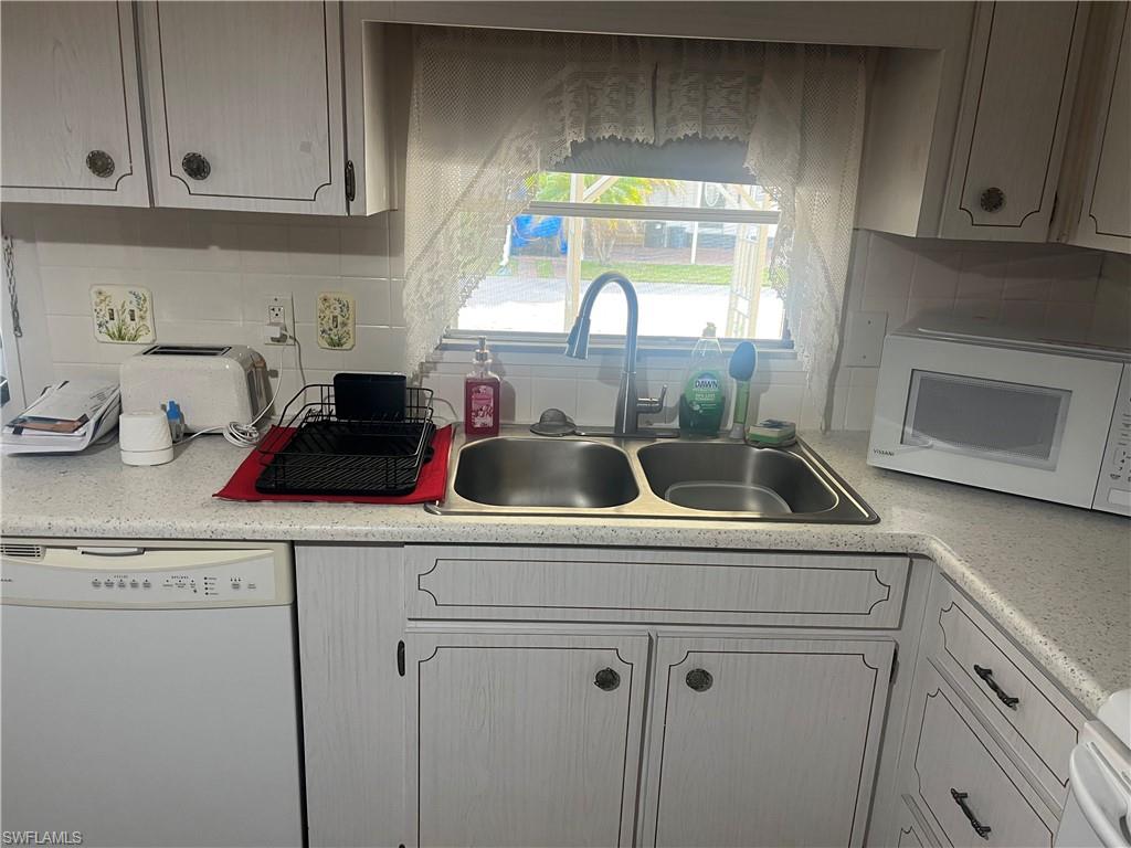 3499 Celestial Way Property Photo 3