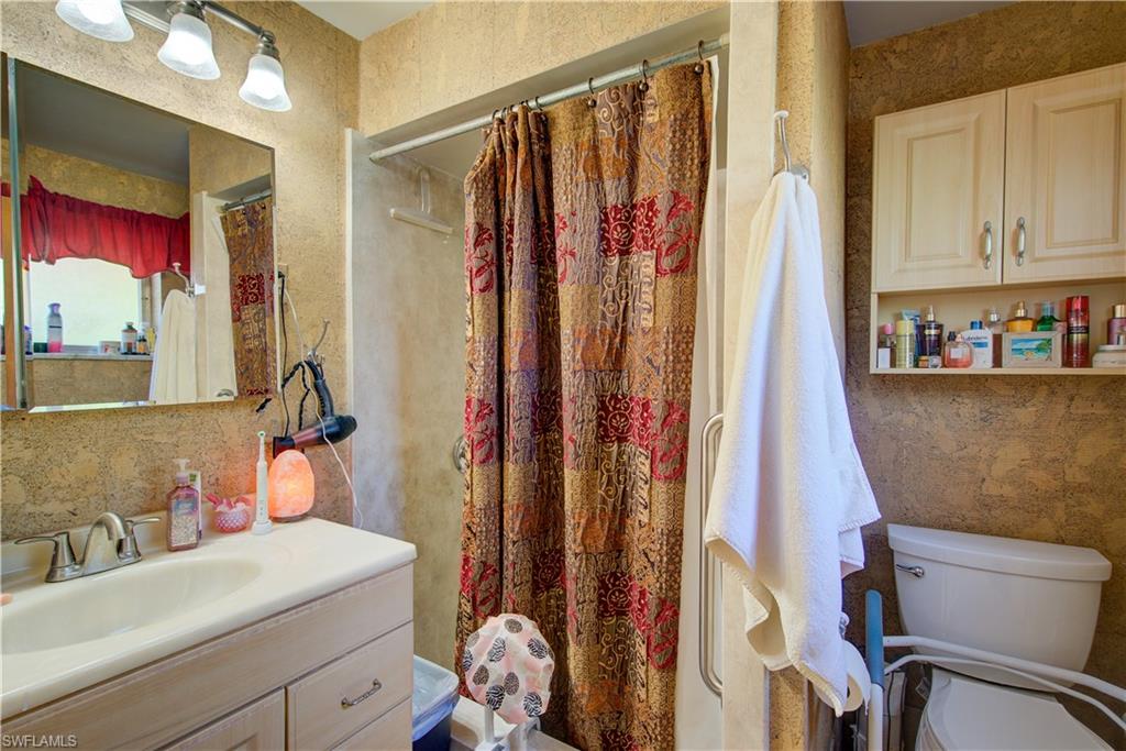 2627 Mcgregor Blvd Property Photo 35