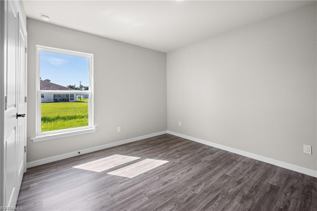 2944 Belleville Ter Property Photo 10
