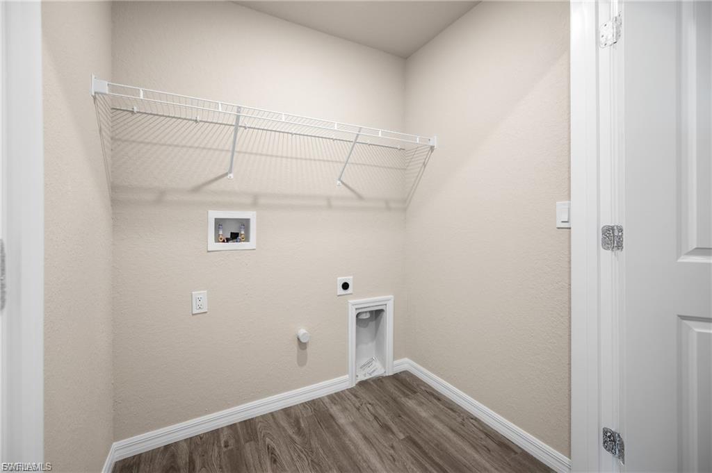 2944 Belleville Ter Property Photo 24