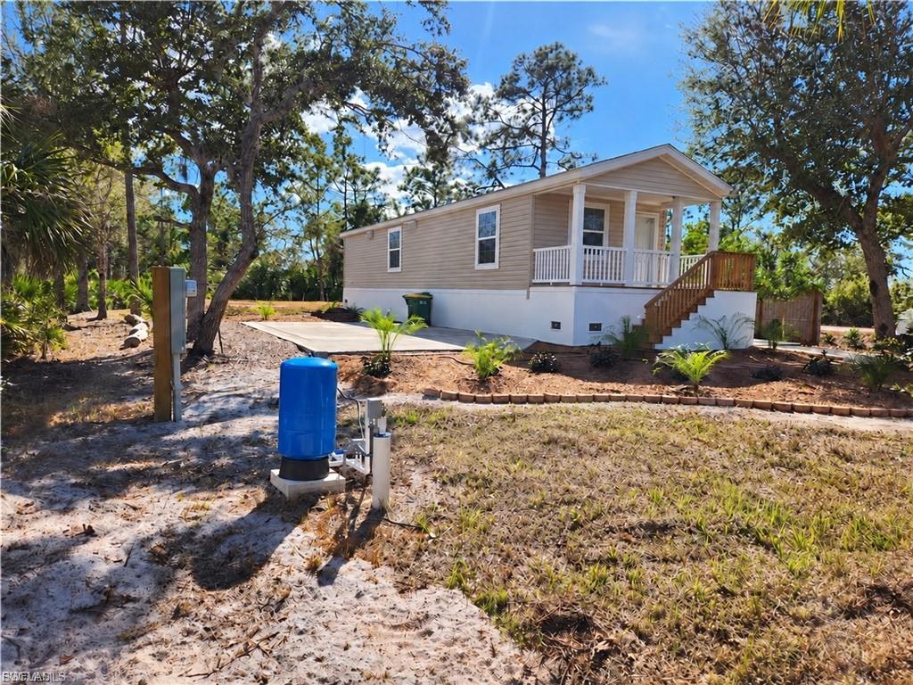 27029 Sumatra Dr Property Photo 2