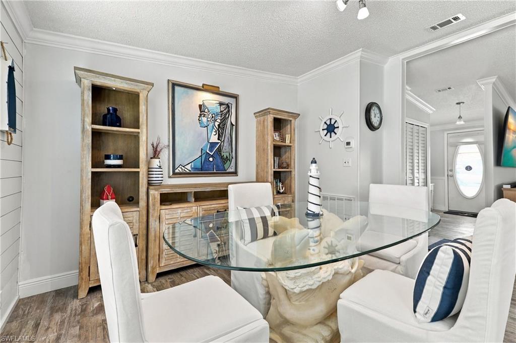 3055 Harpoon Ln Property Photo 14