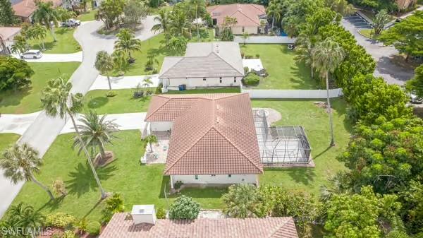 27153 Edenbridge Ct Property Photo 25