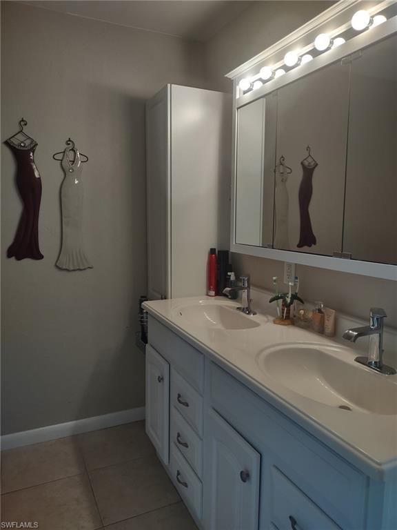 4417 Country Club Blvd B8 Property Photo 11