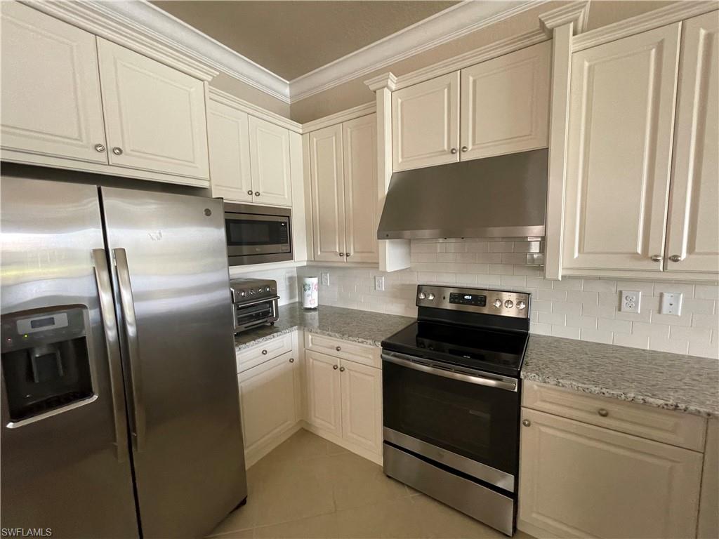 11617 Lakewood Preserve Pl Property Photo 4