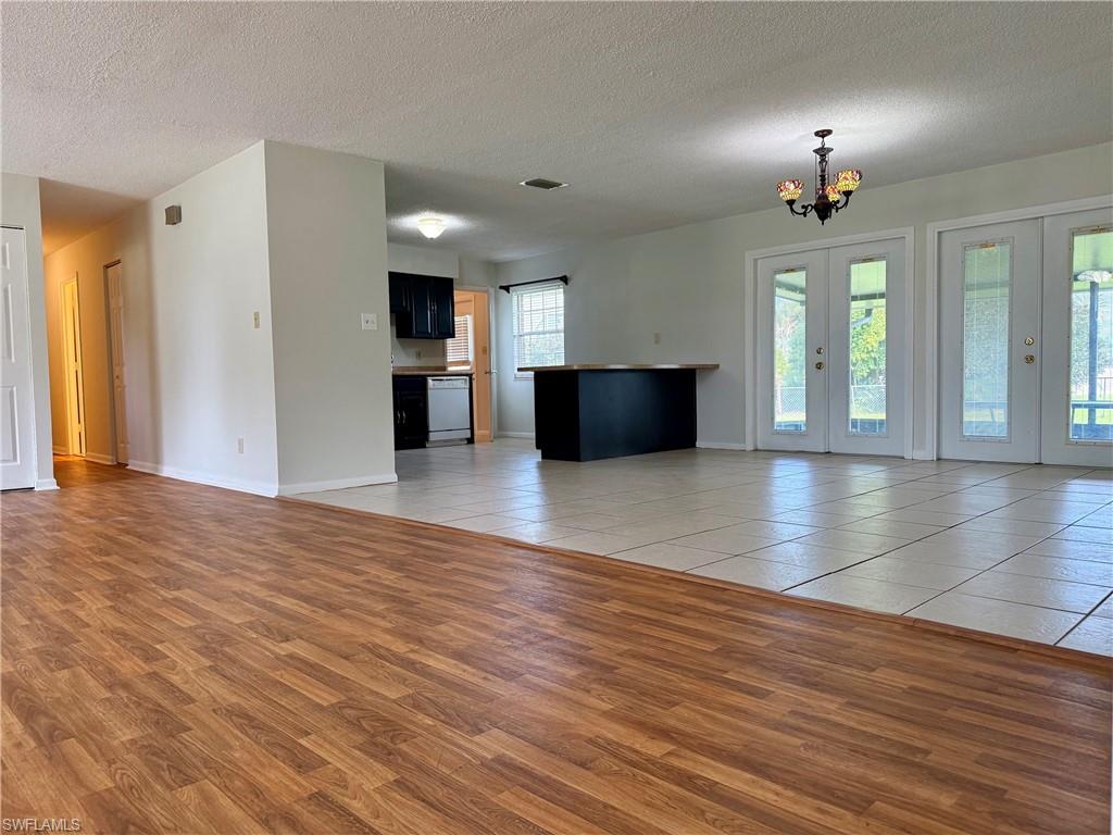 602 Ponce De Leon Ave Property Photo 3