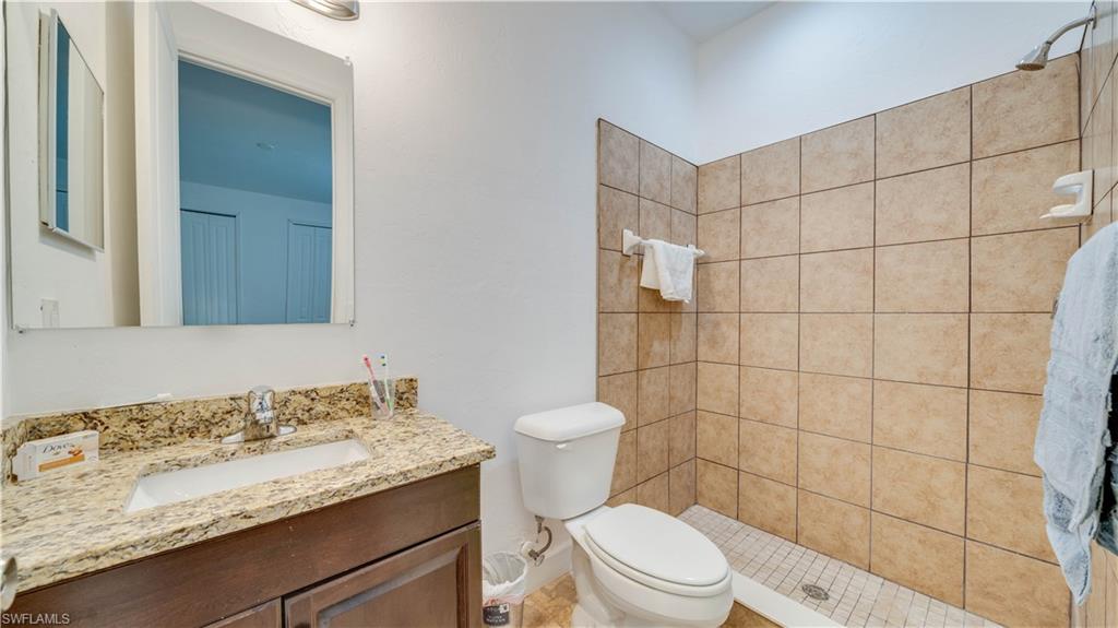 2411 Ben St Property Photo 7