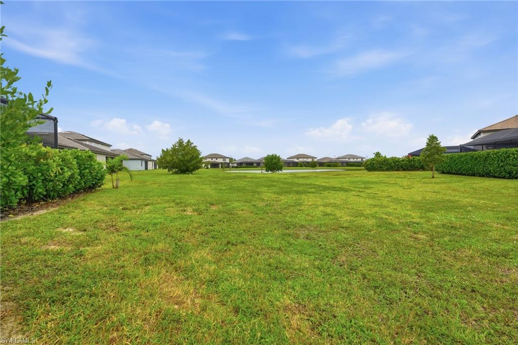 13814 Pine Lodge Ln Property Photo 42