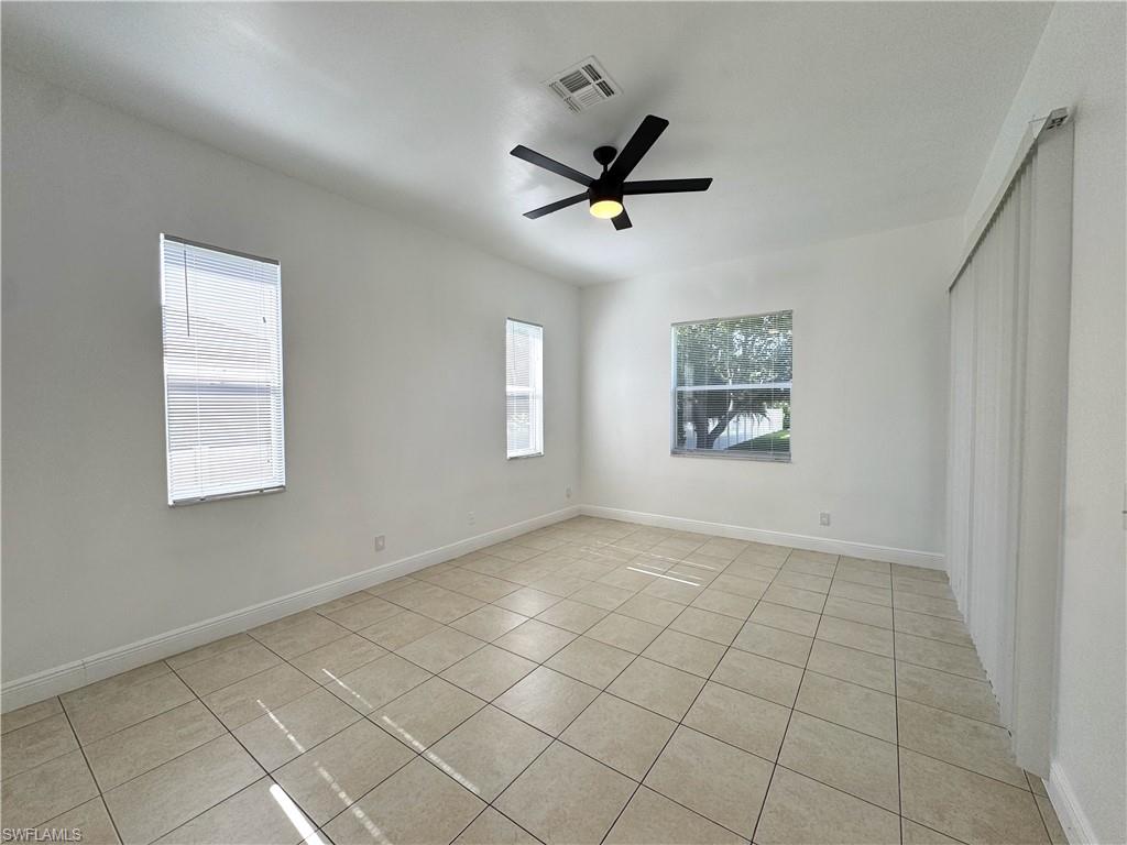 2244 Sw 27th Ter Property Photo 8