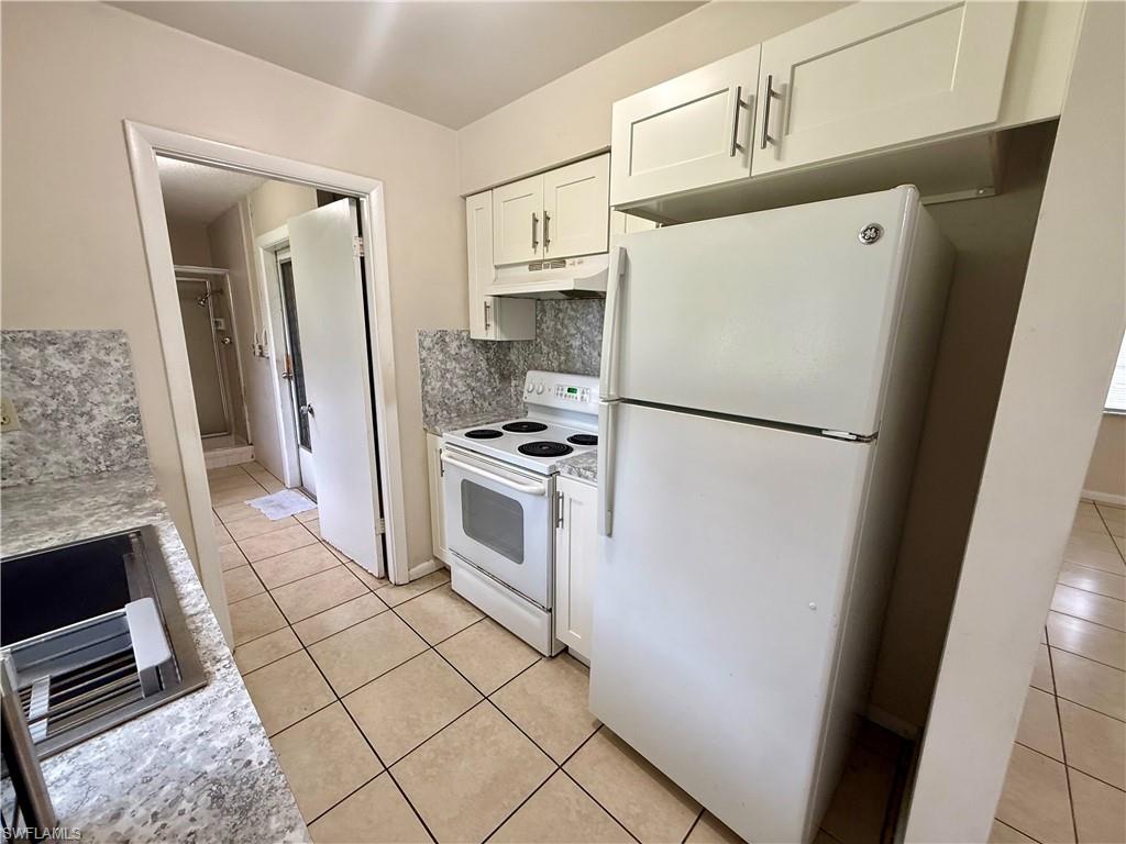 1220 Archdale St Property Photo 10