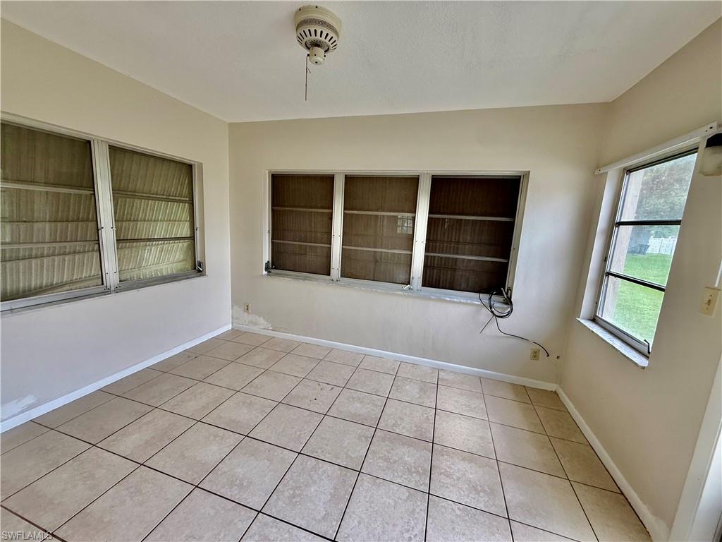 1220 Archdale St Property Photo 12