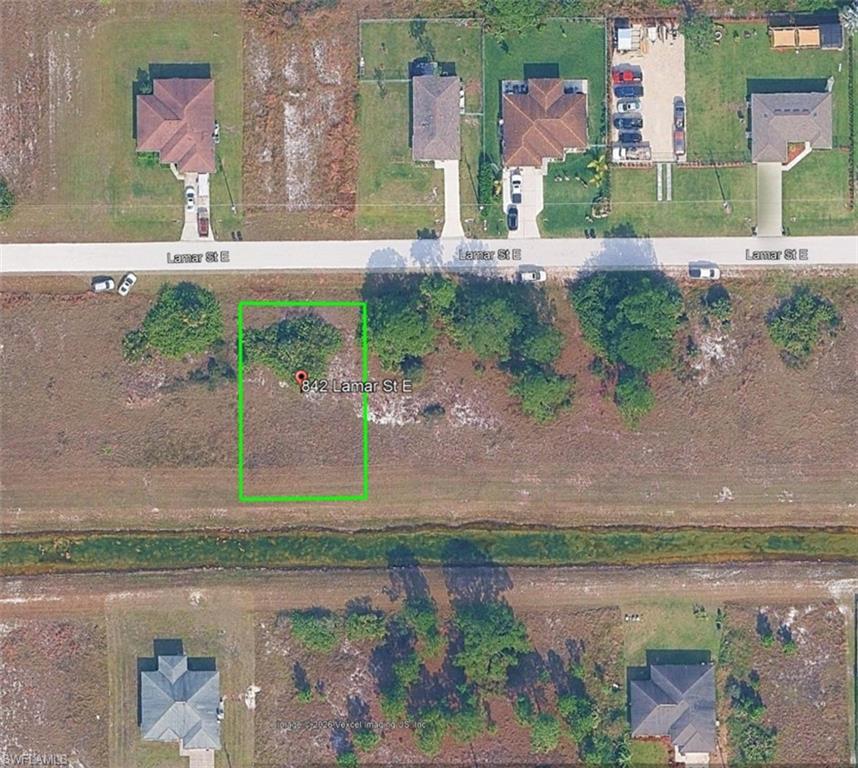 842 Lamar St E Property Photo 3