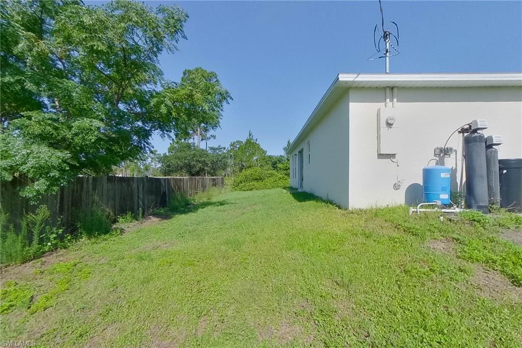4204 E 5th St Property Photo 25