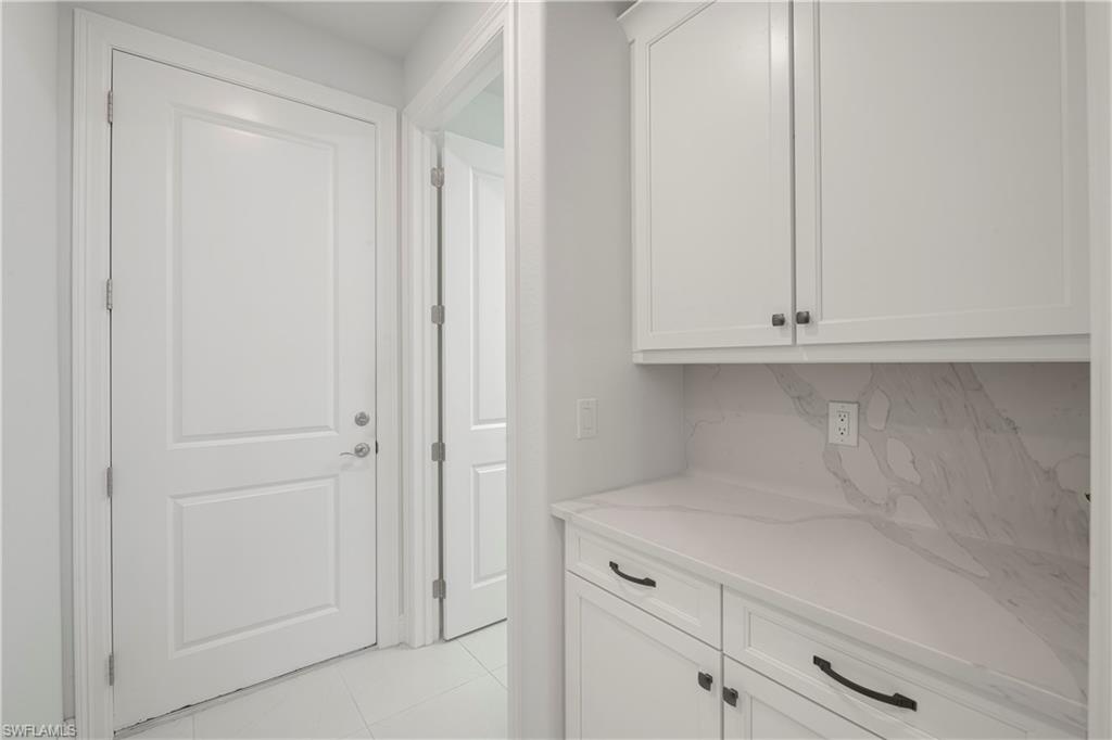 1806 Sw 39th Ter Property Photo 25