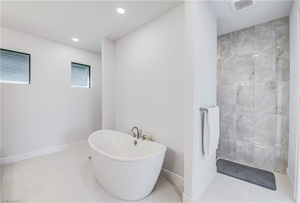 1806 Sw 39th Ter Property Photo 41