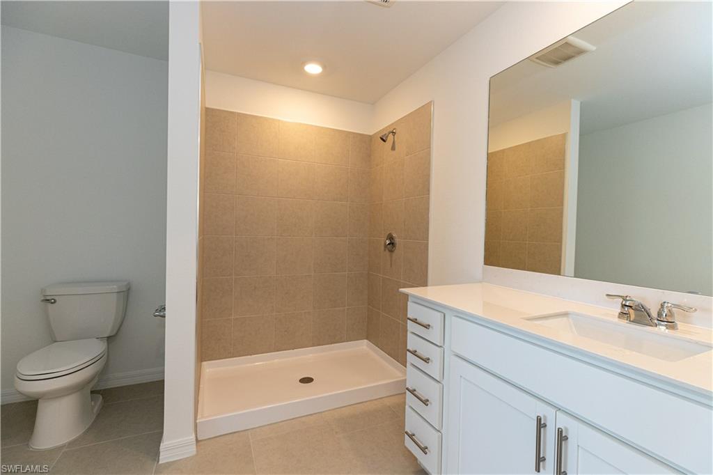 16030 Palos Verdes St Property Photo 16