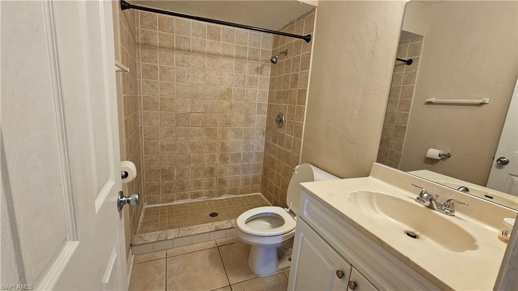 3026 Santa Barbara Blvd Property Photo 13