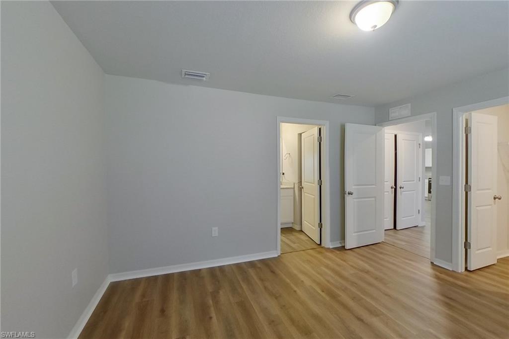 855 Cervantes St E Property Photo 15